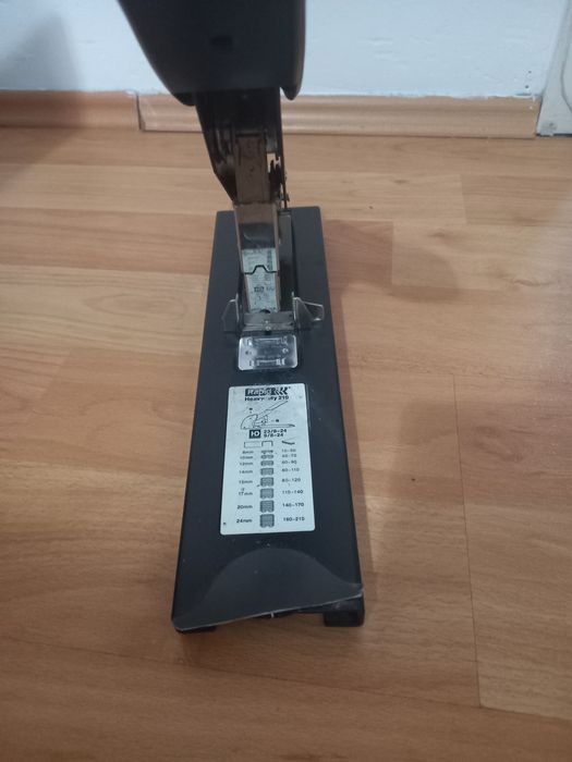 Степлер Рапид HD210