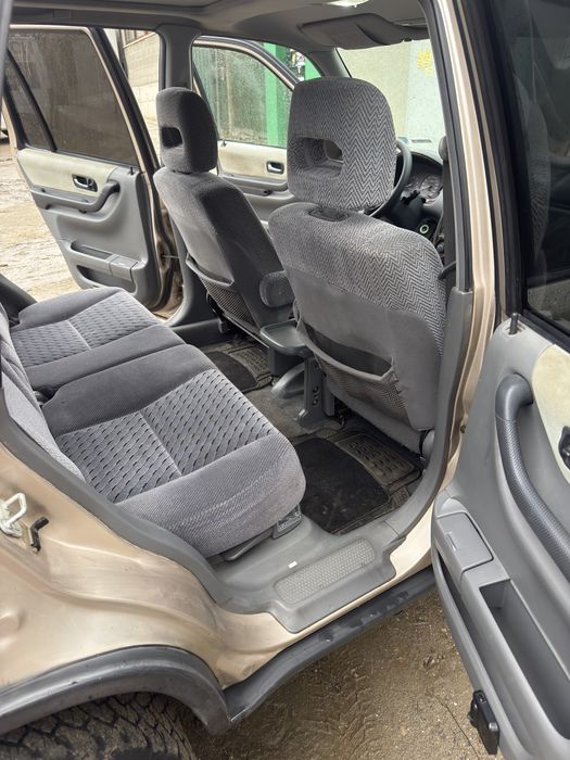 Honda CR-V 2.0 147к.с газ/бензин 2000г