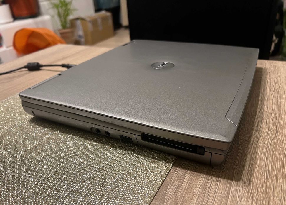 Laptop Dell Latitude D610 – colecție piese – nu pornește - retro