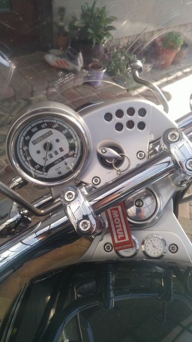 Vând sau Schimb BMW R 1200C