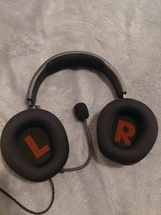 Casti gaming JBL 100M2