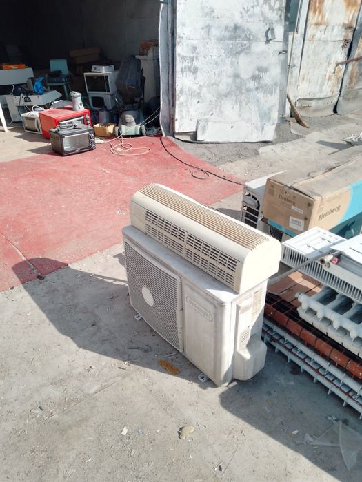 Улица Азаттык дом51 Продам кондиционер
