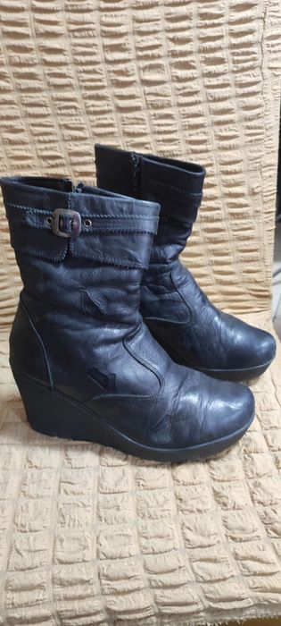 Дамски боти, платформа, черна естествена кожа, стелка 25,5 см, изгодно