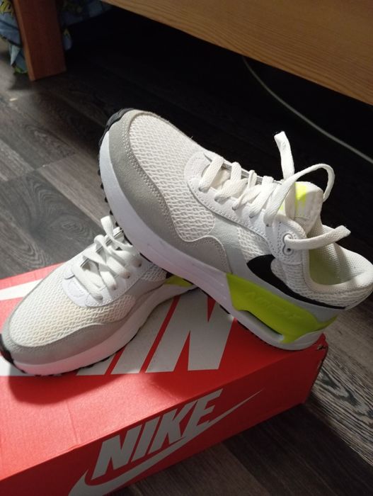 Оригинални маратонки Nike Air max