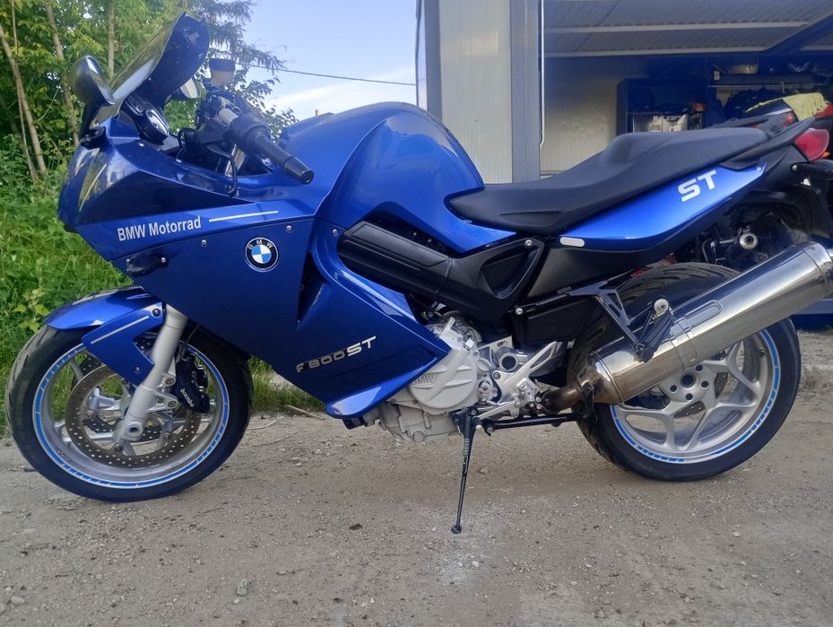 BMW F800ST motocicleta sport touring 2007