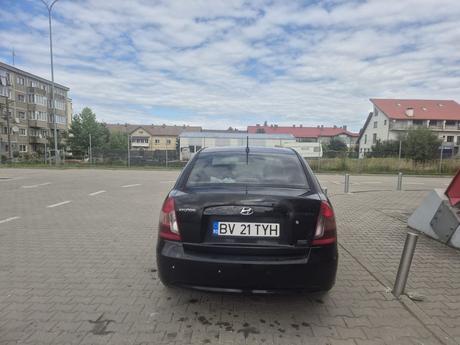 Vând Hyndai accent