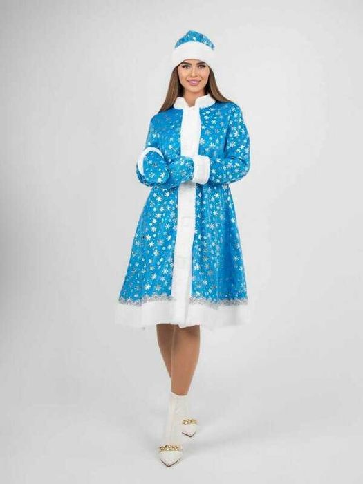 Снегурочки и Деды Морозы костюмы