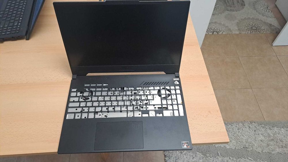 Laptop Asus model FA507R