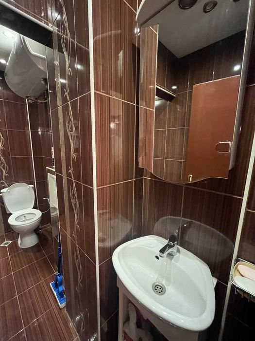 Тристаен апартамент 85 кв.м. за продажба в супер центъра на Казанлък