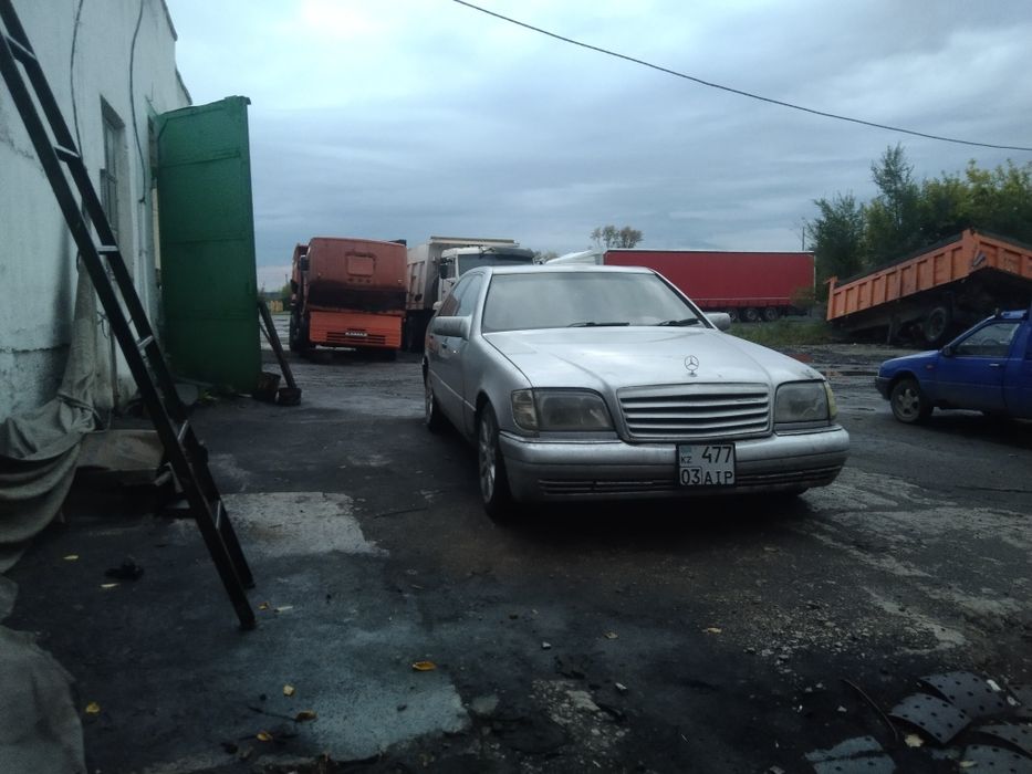 Мерс 140 кузов на ходу