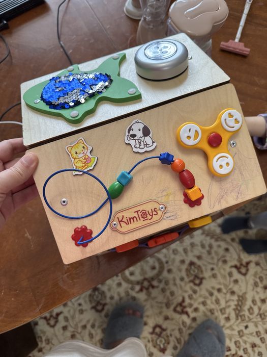 Продается бизиборд