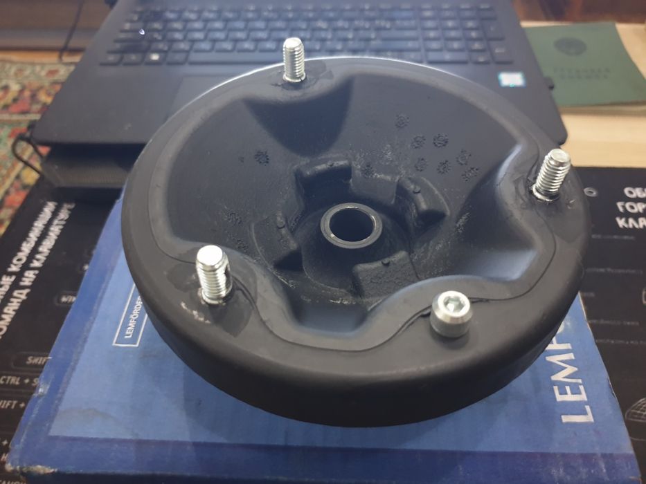 Опора амортизатора переднего BMW X5 E53