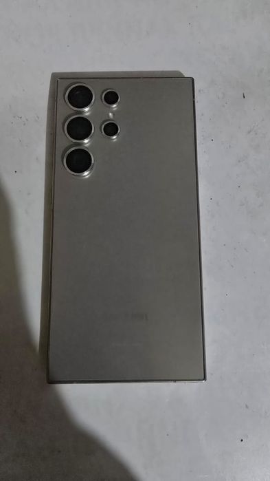 Samsung S 24 ultra 12/256