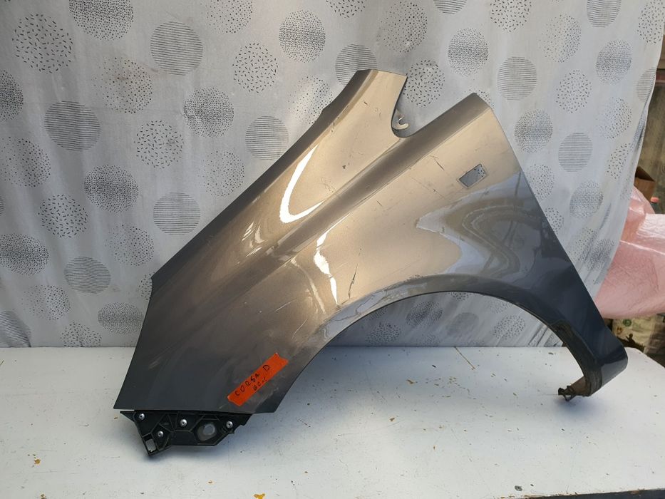 Калник  Opel Corsa D оригинален