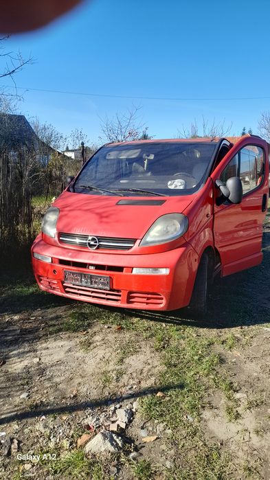 Piese Opel vivaro,