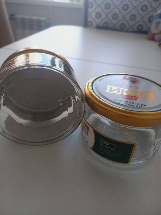 Продам банки 0,2л с крышками