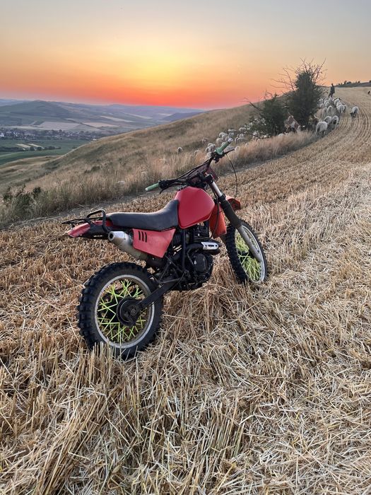 Vand honda xl 350 schimb cu 2 timpi