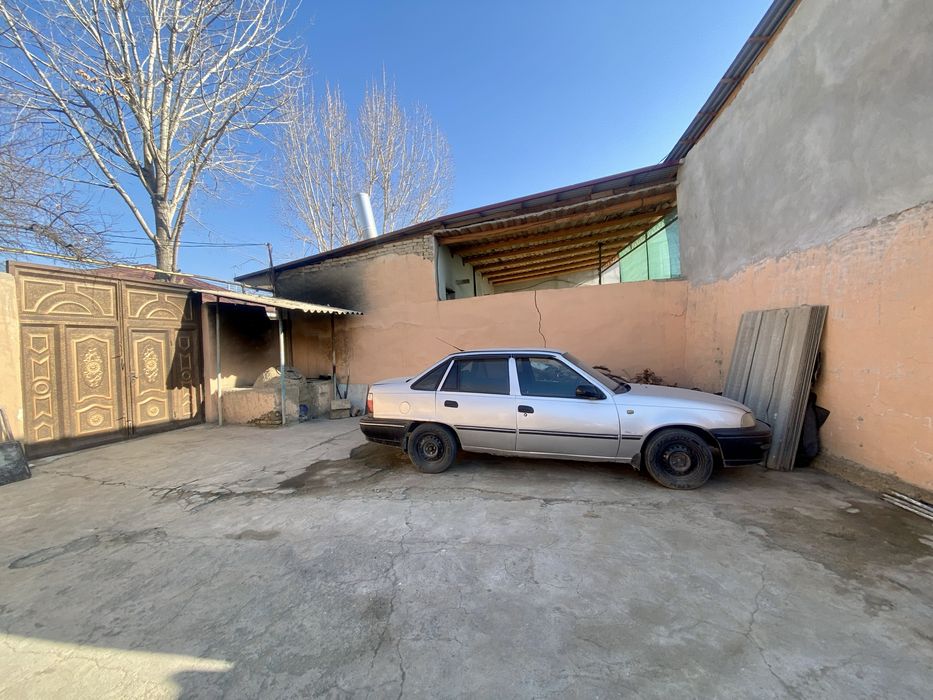 Навоий шахарда ХОВЛИ 7 сотих