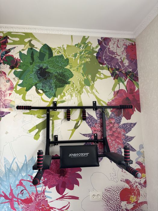 Турник почти новый