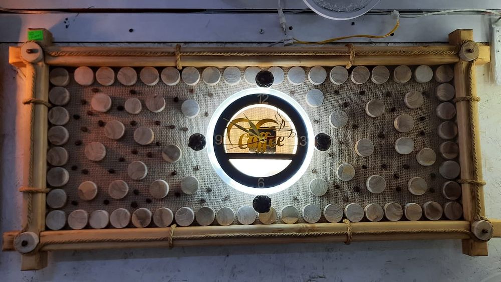 Ручная работа из дерева пано+часы.