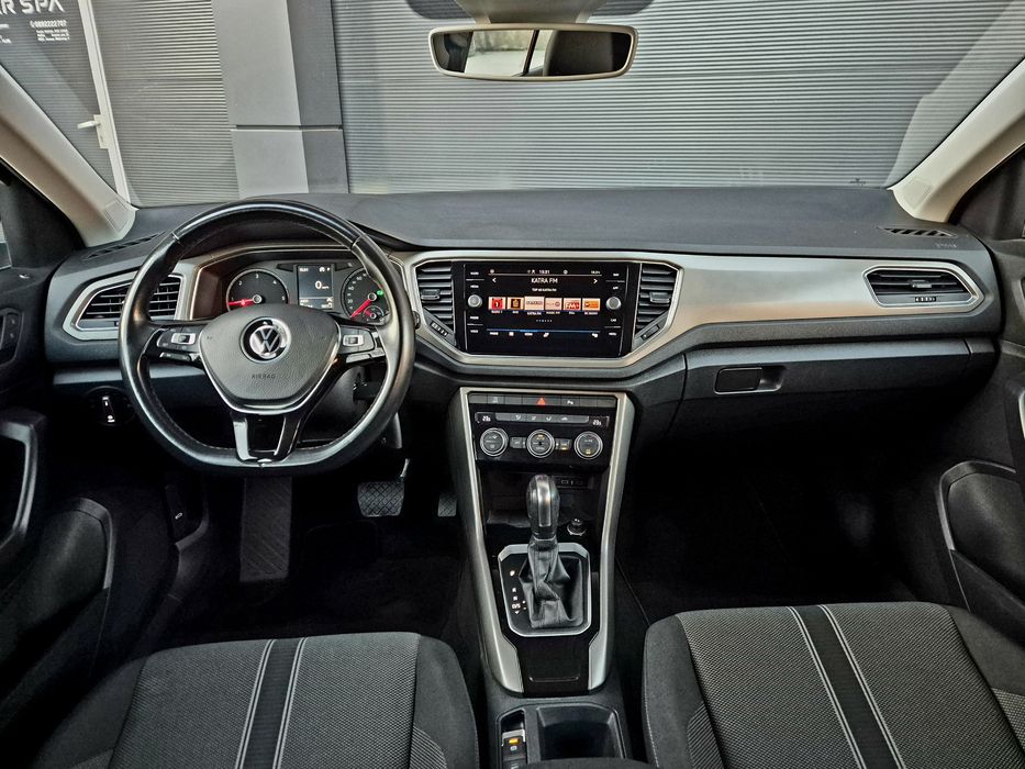 Volkswagen T-ROC 2.0 TDI DSG *Пълна сервизна история във Фолксваген