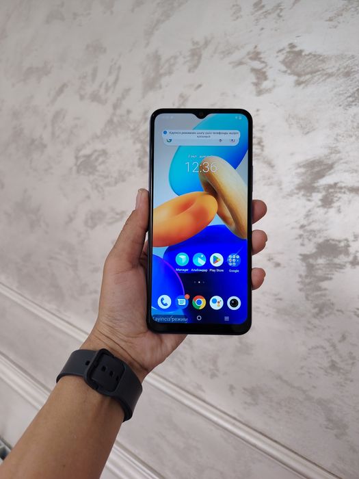 продаётся телефон