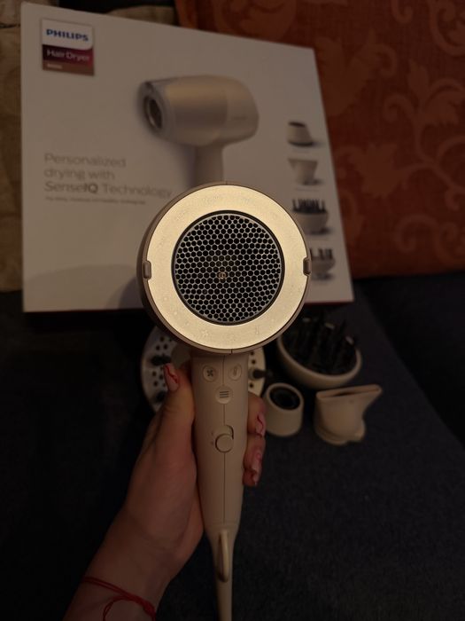 Philips Hair Dryer 9000 – SenseIQ