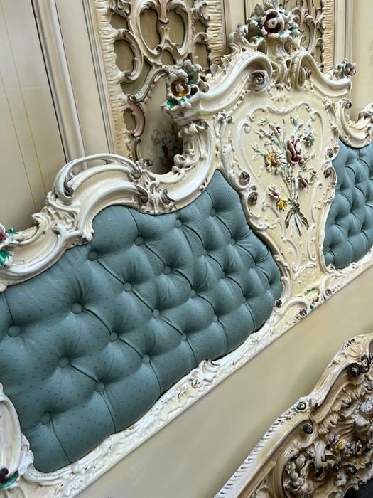 Dormitor stil Baroc Venetian cu blaturi marmură