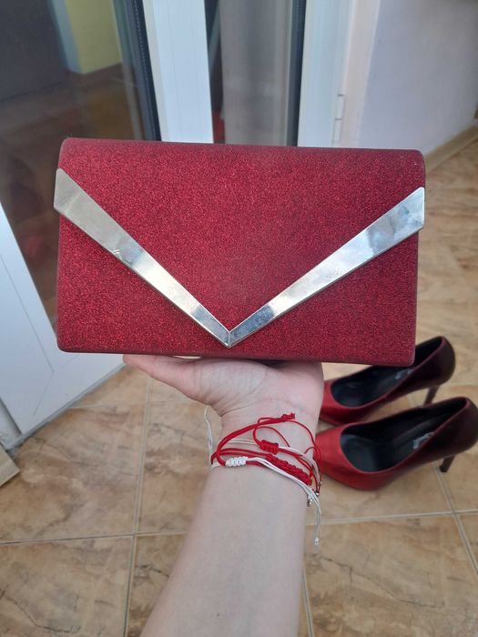 Бална рокля-комплект с чанта и обувки