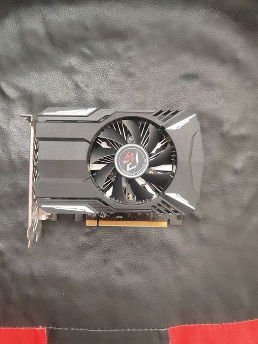 Видеокарта RX 560 2GB ASRock Phantom Gaming