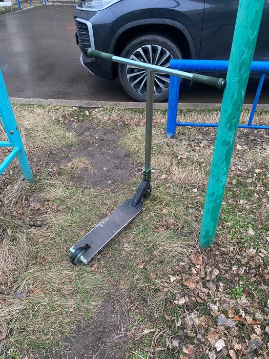 Продам трюковой самокат