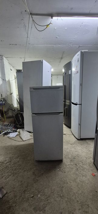 Холодильник есть 120см