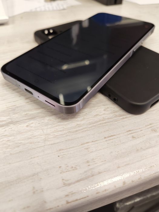 Самсунг А56 128 ГБ.