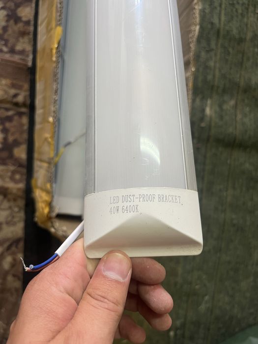 Продам светильники диодные б.у.  1.20 длина