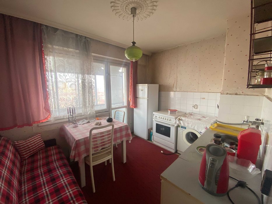 Продава се Тристаен апартамент в Русе, Родина 2 - 78 кв.м за 1000 €/кв.м - Снимка #3