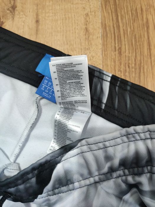 Pantaloni scurți de damă Adidas x Rita Ora mărimea S