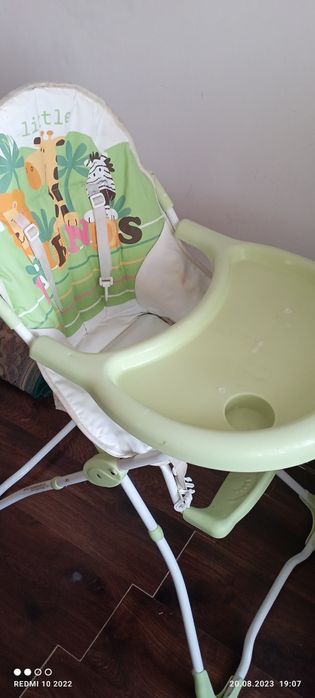 Столик для кормления