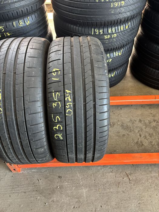 Anvelope Vara 235/35/19 Pirelli P Zero 235 35 19 R19