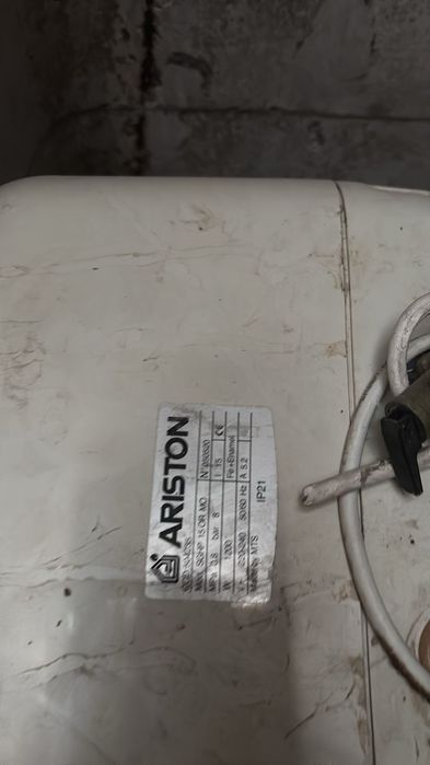 Аристон водонагреватель