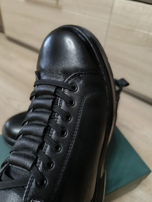 Мужская кожаная обувь р39