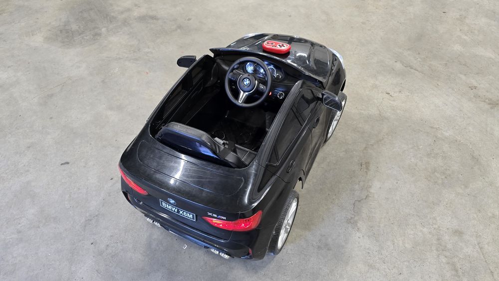 Masinuta electrica Bmw X6 copii