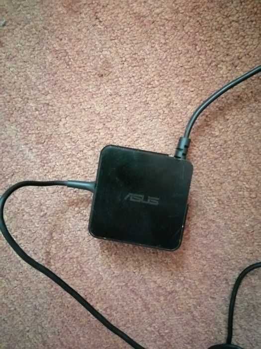 Laptop asus i3 defect