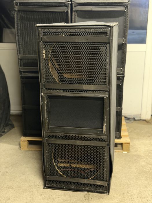 Празни Двойни Бас Каси 18инча