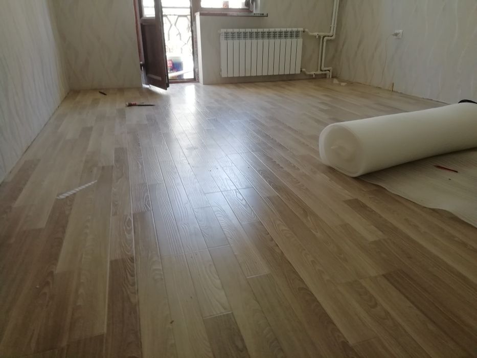 Установка ламинат, наливной пол