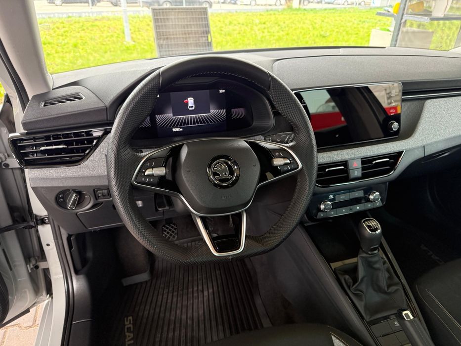 Vand Skoda SCALA aproape nouă, in garantie, impecabilă