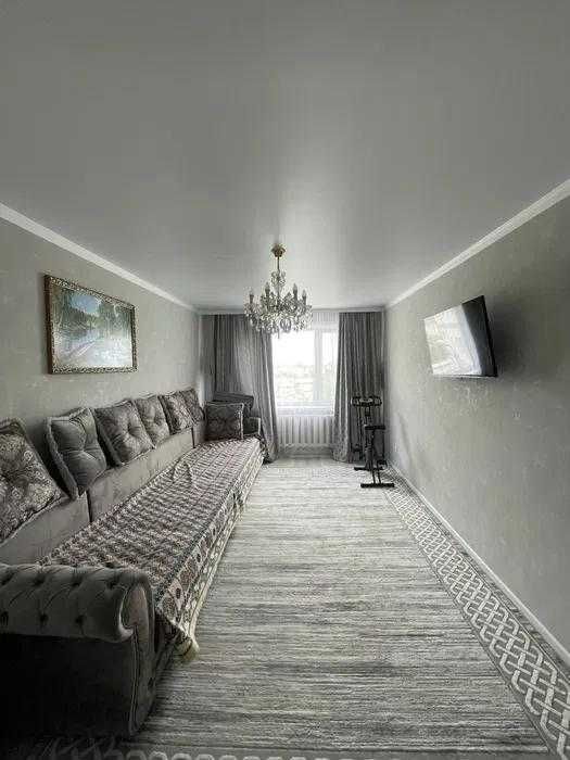 Продается 3 комнатная квартира рядом Роддом