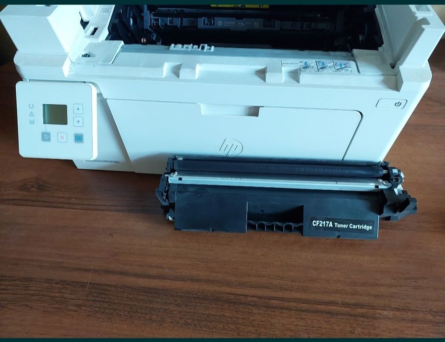 Принтер HP LaserJet Pro MFO M130a