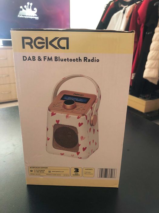 Винтидж радио DEKA DAB/FM Bluetooth
