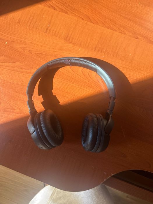 JBL слушалки  25€