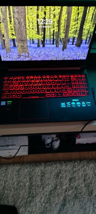 Vând Acer Nitro 5